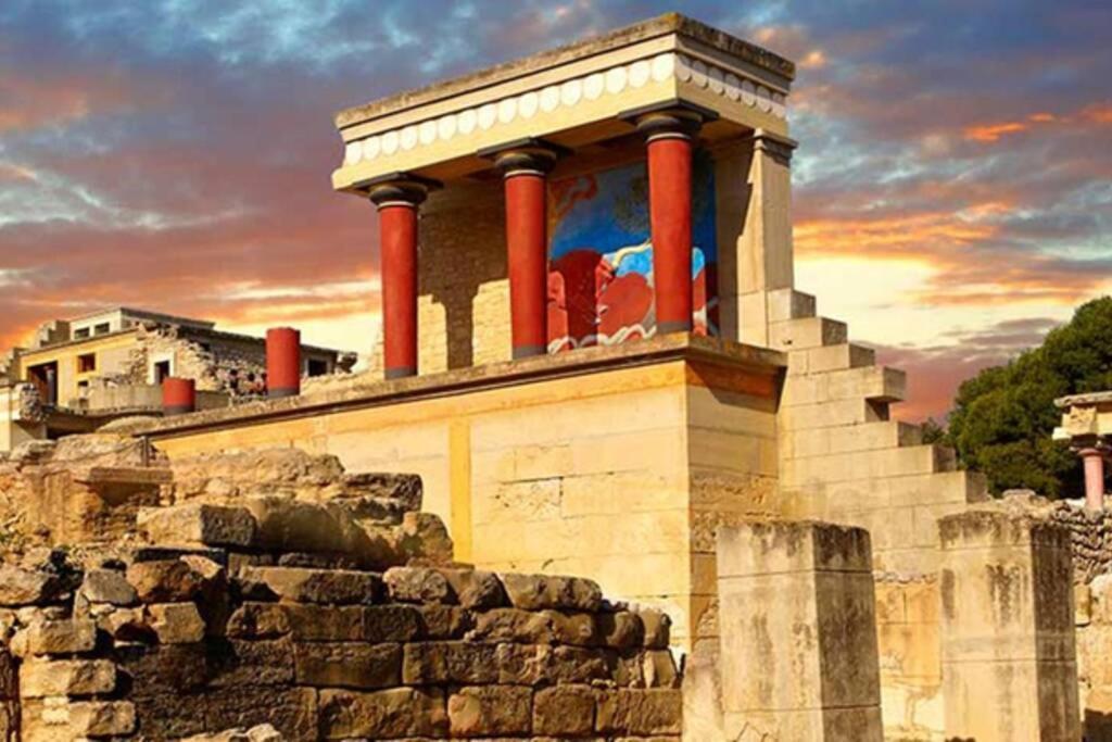 Traditional Cretan Stone House In The Center Of Crete Litos Экстерьер фото
